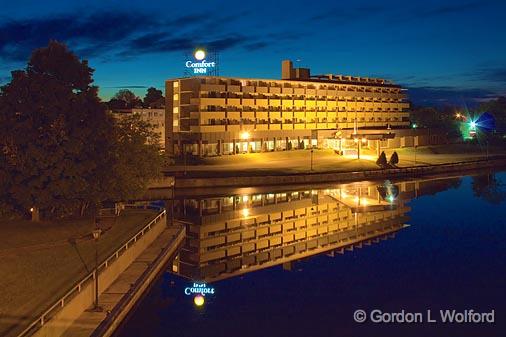 Comfort Inn By The Canal_16420-1.jpg - Photographed at Smiths Falls, Ontario, Canada.
